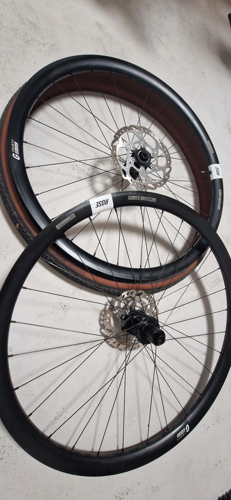 ROSE G-Thirty Disc 28" / 700 C Gravel Rear Wheel SHIMANO HG | 28 Spokes
