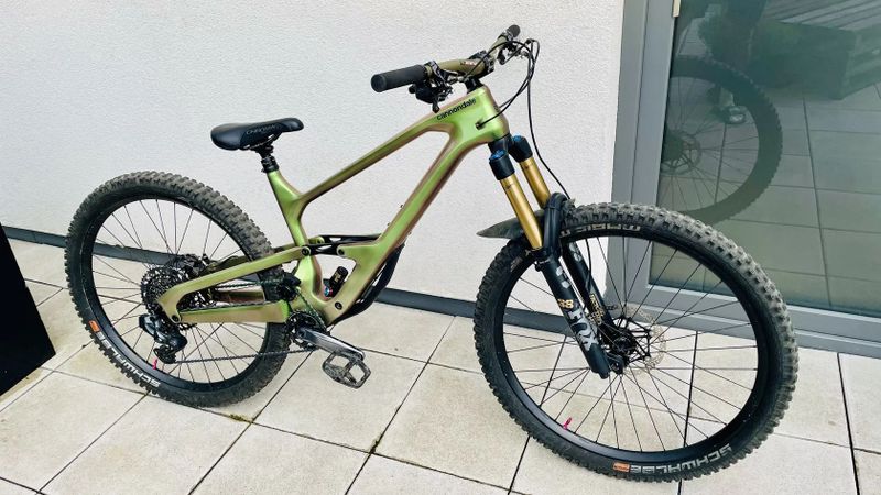 Cannondale Jekyll 29 Carbon 1 - beetle green