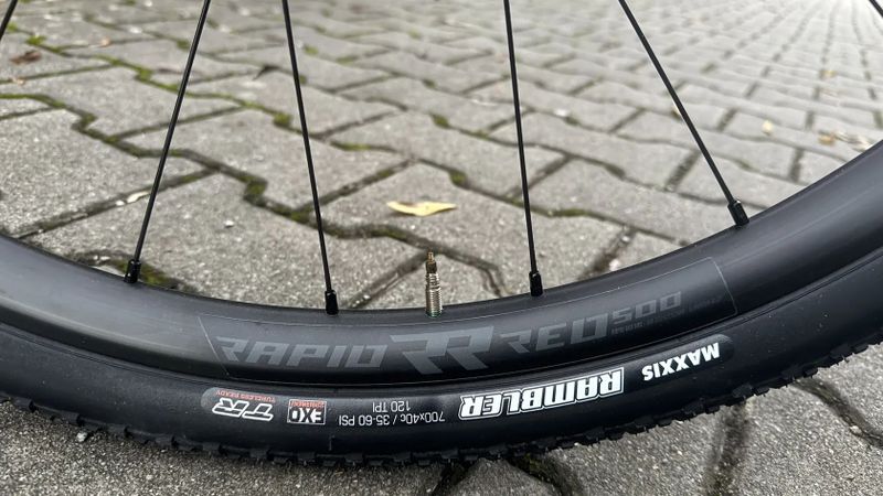 Scott Addict gravel vel.56
