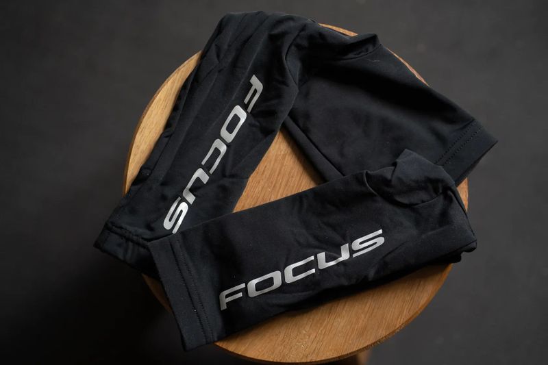 Návleky na ruce Focus