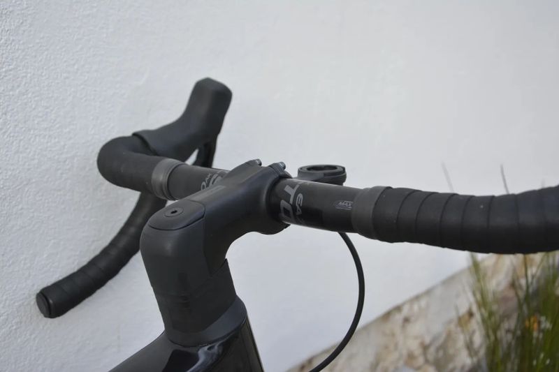 CANNONDALE TOPSTONE CARBON 1 LEFTY AXS 54cm NOVÉ PC 174.999,-