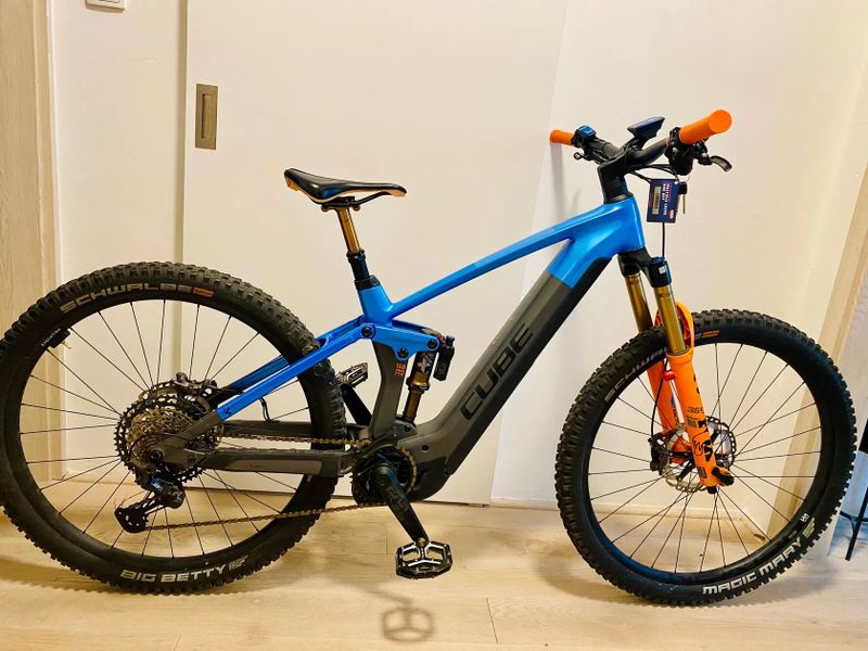 CUBE STEREO HYBRID 140HPC 750wh ACTIONTEAM 29"