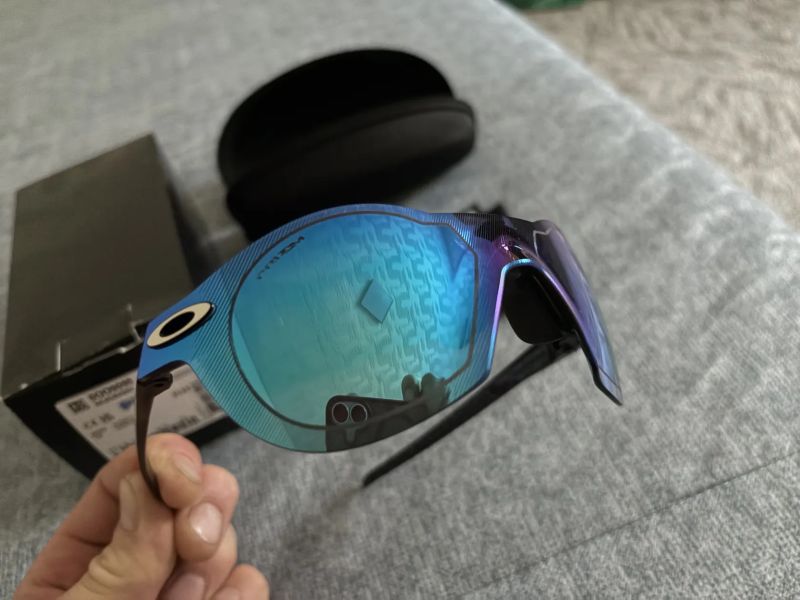 Oakley SubZero