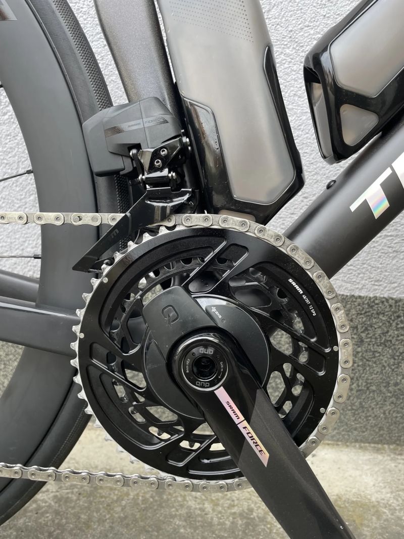Trek Madone SLR 7 AXS L 58´´ - zánovní 