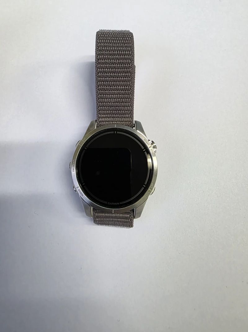 Garmin epix Pro (Gen 2) Standart 42mm, stříbrné