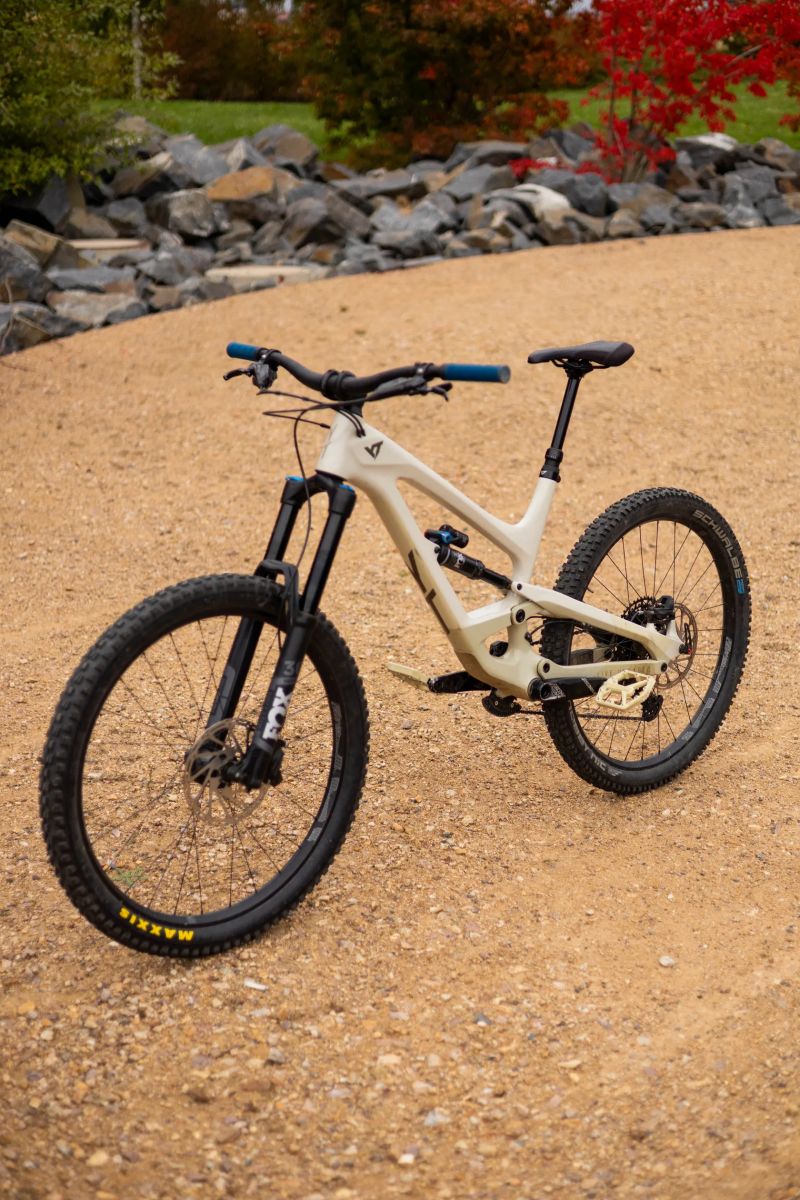 YT Industries Capra CF Comp 2020