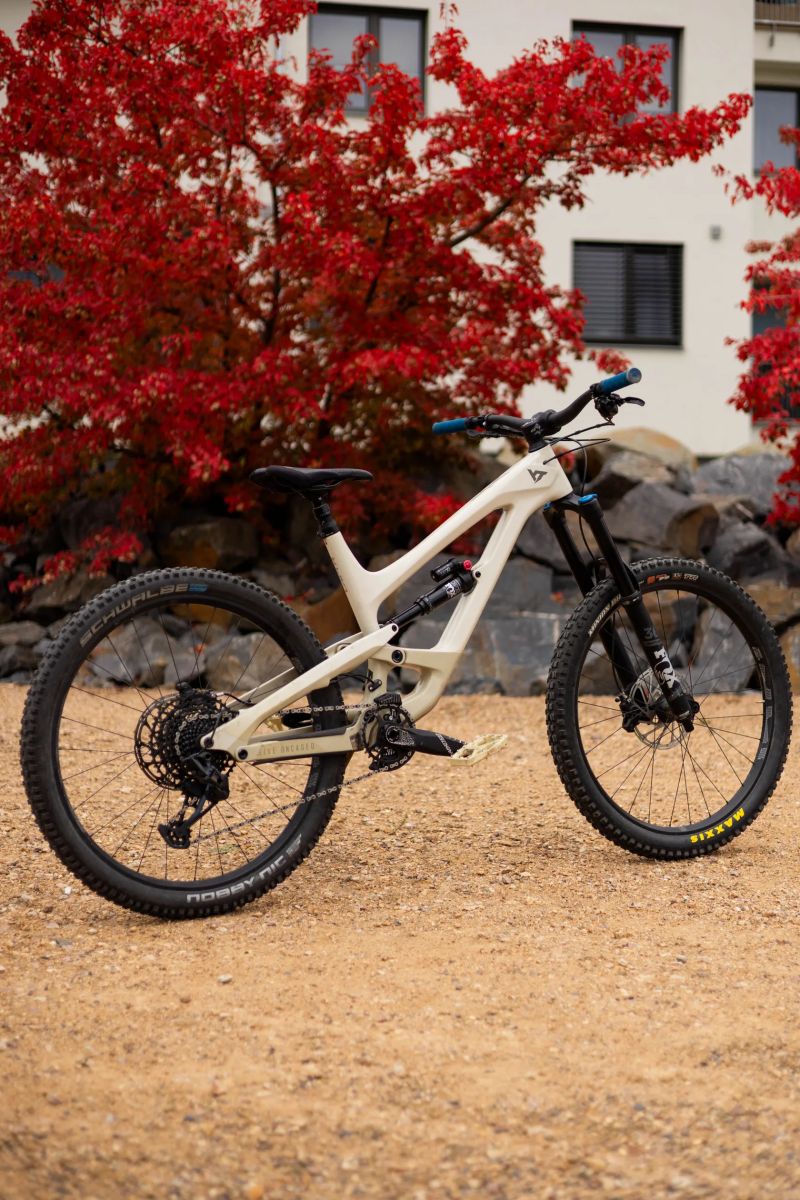 YT Industries Capra CF Comp 2020