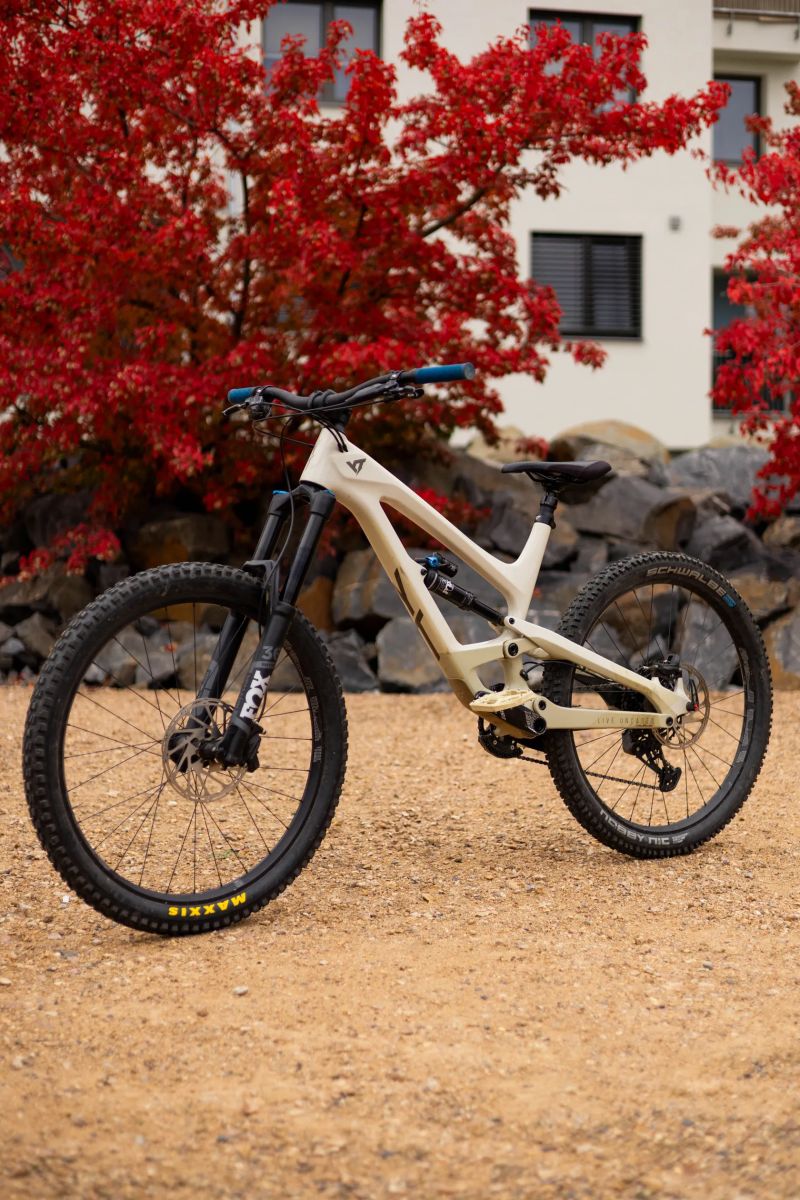 YT Industries Capra CF Comp 2020