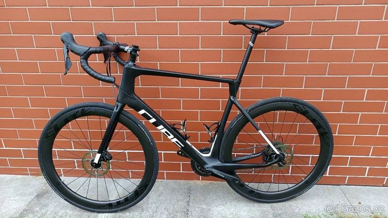 CUBE Agree C:62, Shimano 105, vel. 60