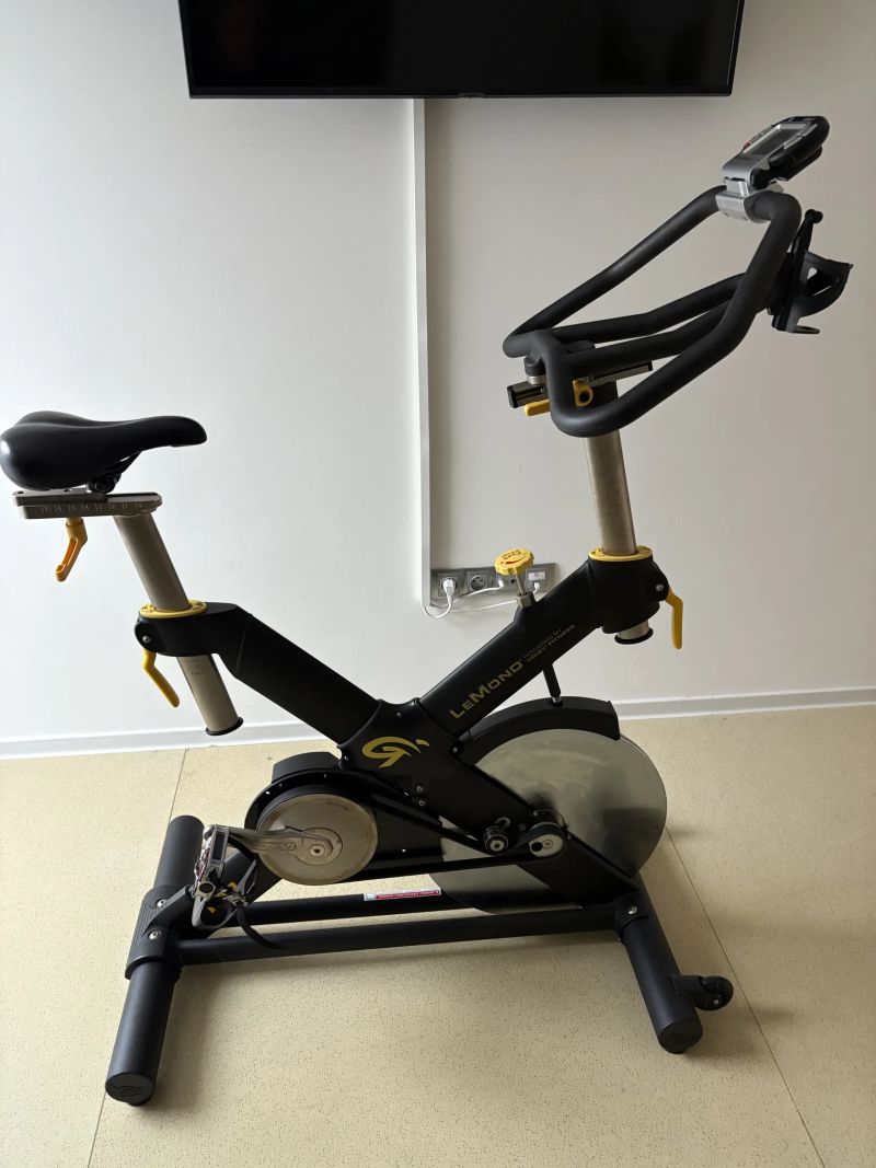 Prodám málo používané spiningove kolo LeMond