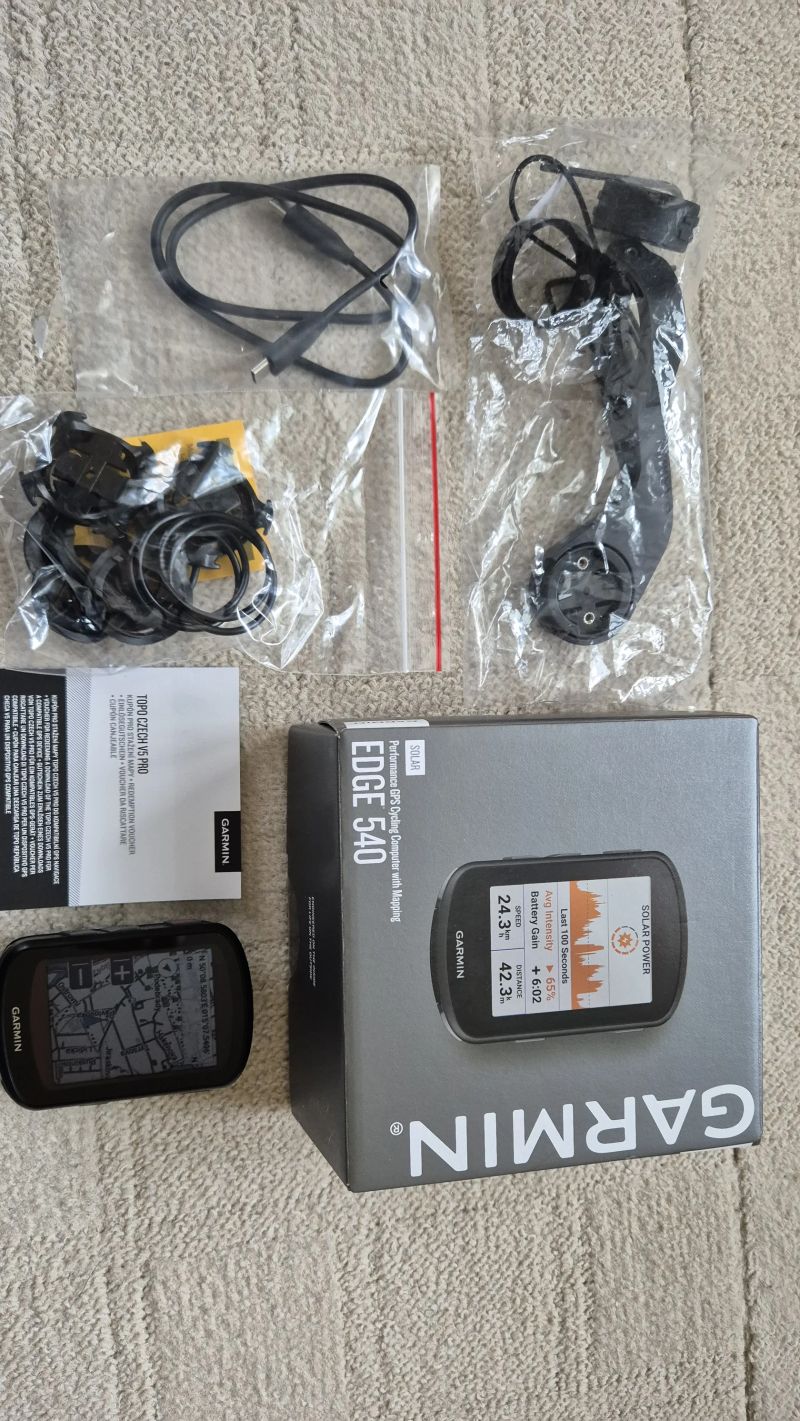 Garmin edge 540 solar 12 měsíců záruka 