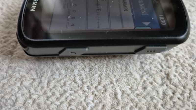 Garmin edge 540 solar 12 měsíců záruka 