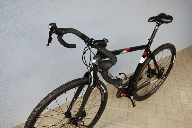 Felt F65X Disc