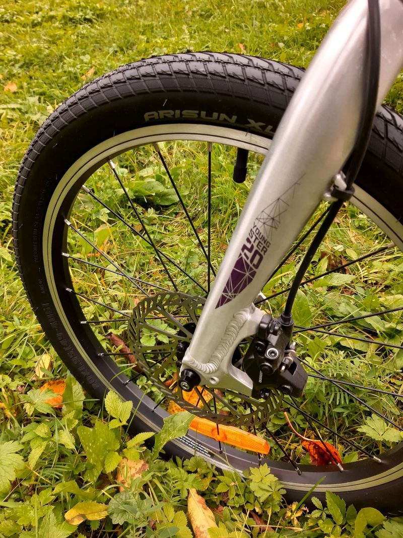 Amulet Youngster 20 Disc (Hydraulické brzdy)