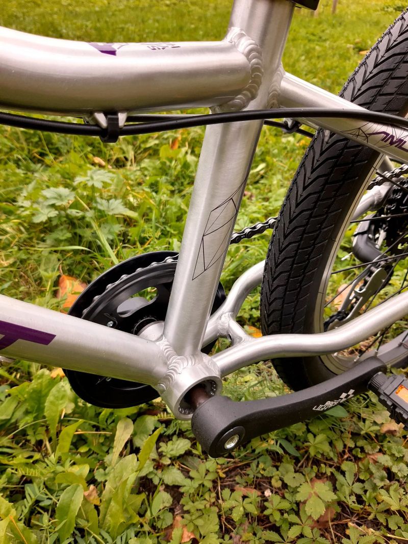 Amulet Youngster 20 Disc (Hydraulické brzdy)