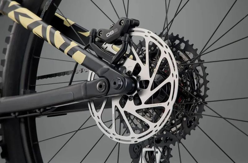 Whyte Kado RS / karbon, Bosch CX 5.gen. / výprodej DEMO EBIKE, vel. M (SLEVA -35%)
