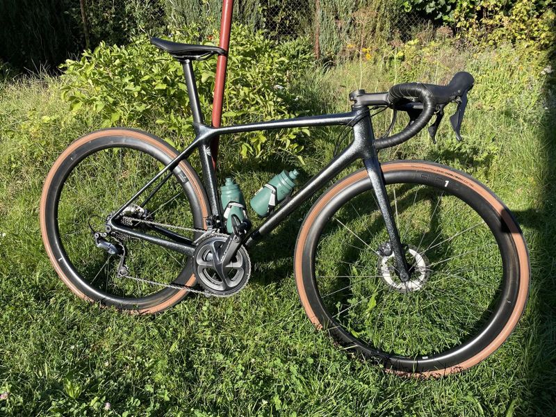 Giant TCR Advanced Pro 1 Disc 2022 s wattmetrem