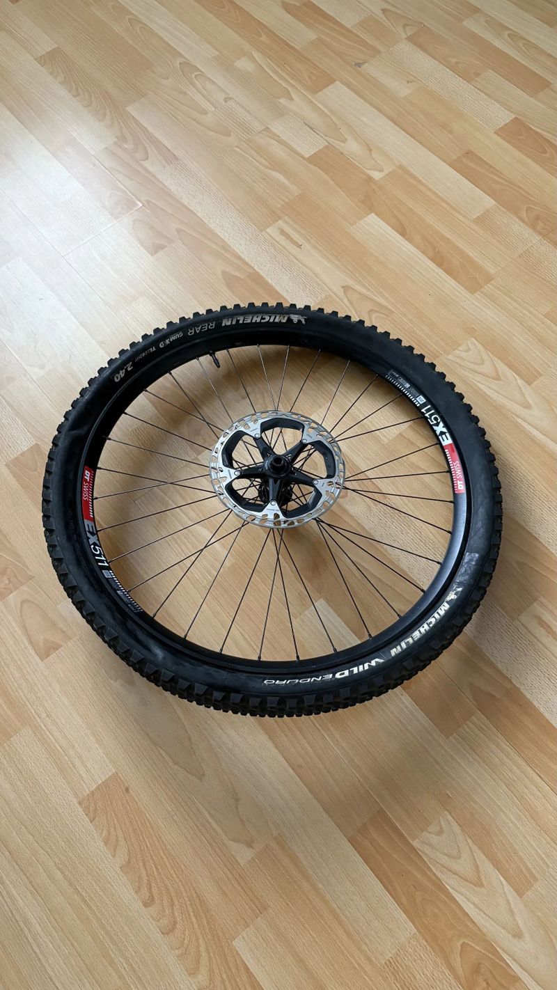 Zadní výplet 27,5" DT Swiss EX511 + 350