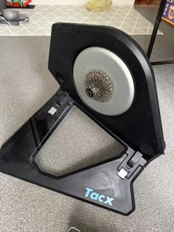Taxc Neo 2T + pohybové platformy 