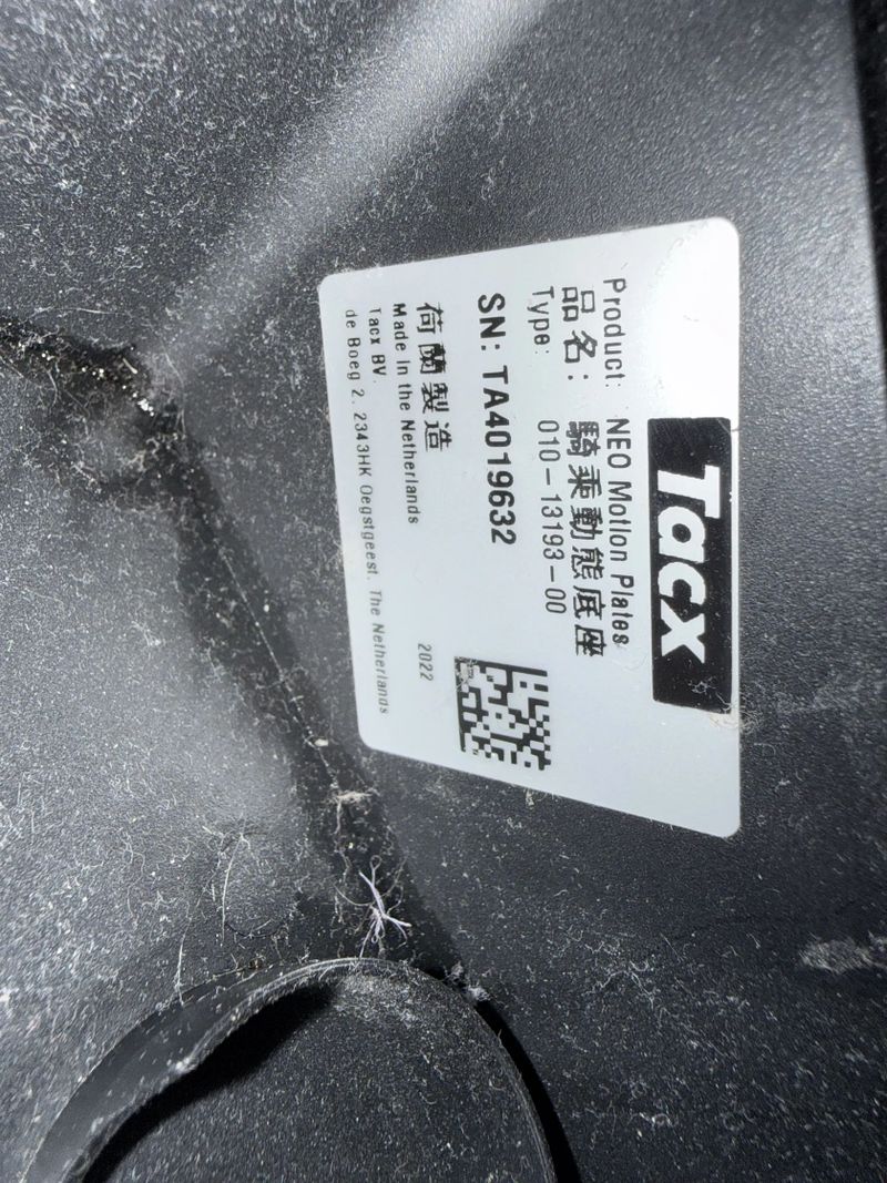 Taxc Neo 2T + pohybové platformy 