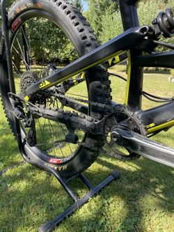 YT Industries Capra cf