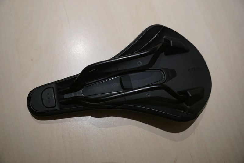 Sedlo Fizik Vento Argo X5 140 mm