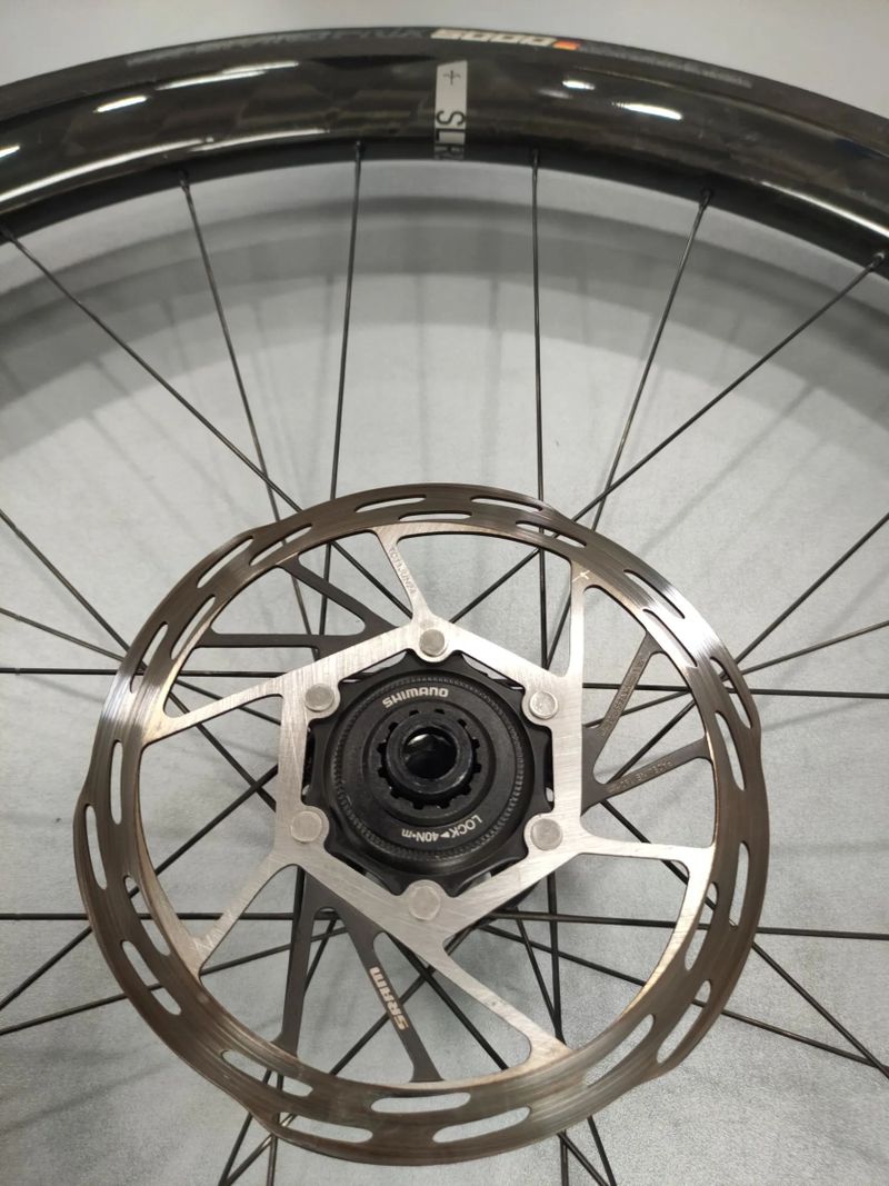 Zapletená karbonová kola Wilier Miche SLR 42 KC