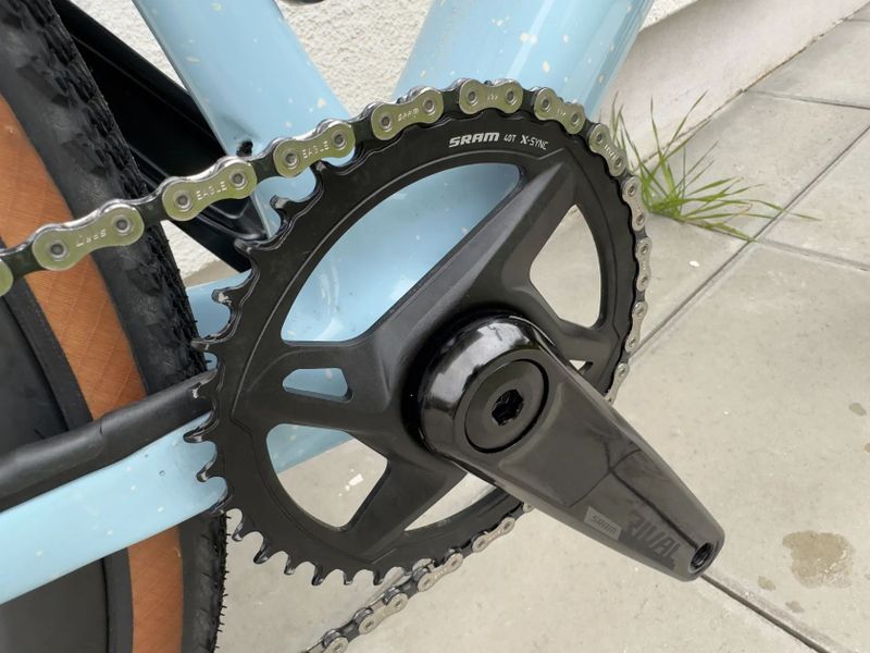 Specialized Diverge Expert Carbon vel. 61. Najeto cca 500 km.