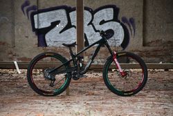 Trek Slash Gen 6 custom M /L
