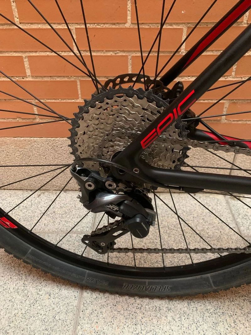 Specialized Epic Carbon L-/RS Reba/XT/Roval/