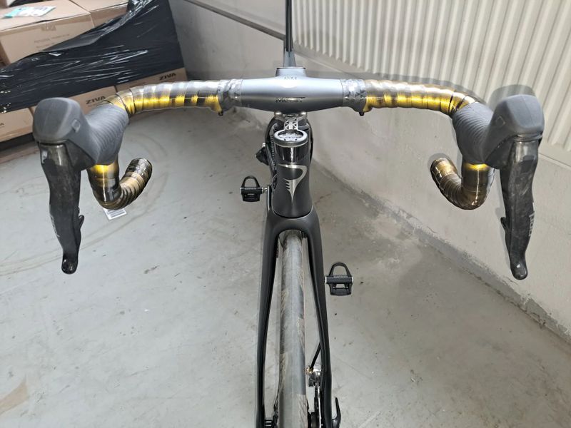 Pinarello Dogma F2025