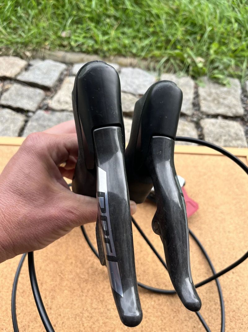 Sram red axs