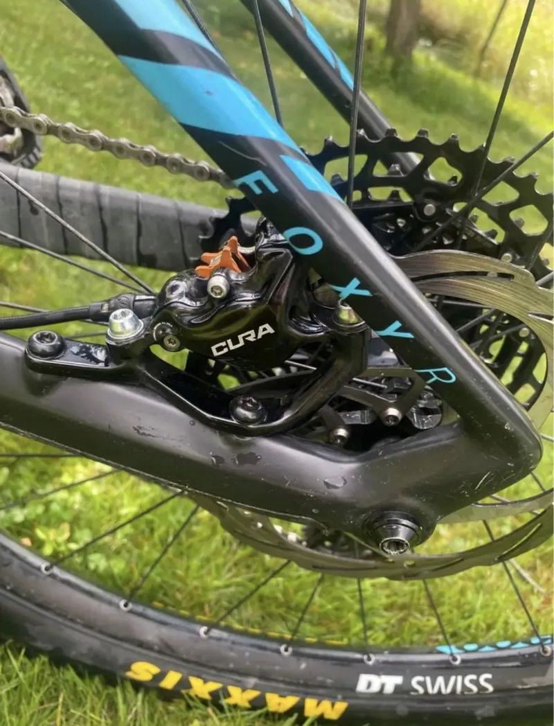 Mondraker Foxy R, 29", karbon