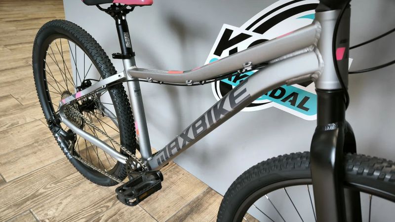 Maxbike Lady 27,5 2025 šedý mat+růžová