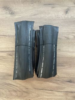 Pláště Schwalbe One 700x32C