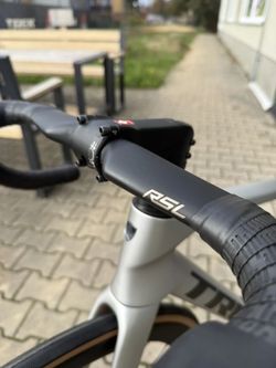 KARBONOVÉ AERO ŘÍDÍTKA TREK RSL