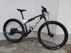 Trek Supercaliber 9.7 karbon rám/karbon kola,Jako NOVÝ!
