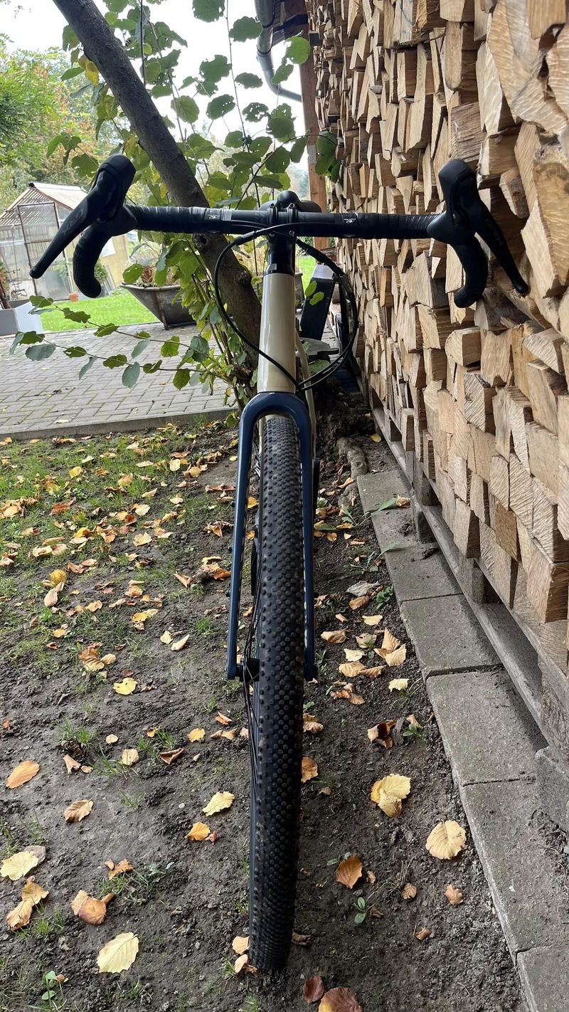 gravel Nukeproof DIGGER COMP vel. L, barva krémová (model 2022)