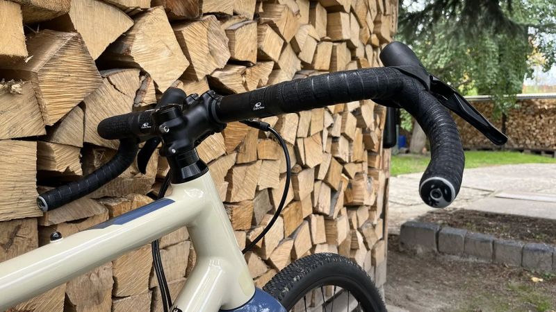gravel Nukeproof DIGGER COMP vel. L, barva krémová (model 2022)