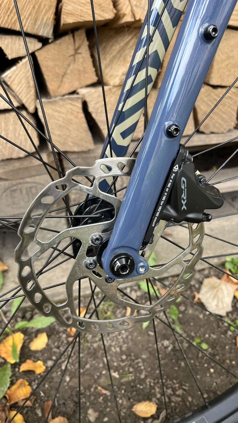 gravel Nukeproof DIGGER COMP vel. L, barva krémová (model 2022)