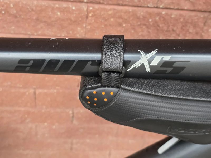 Author Aura XR5 580mm