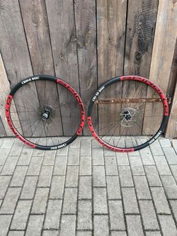 Prodám karbonová cyklokrosová kola spinollo