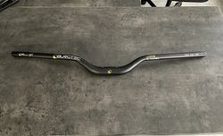 Burgtec Ride High Josh Bryceland Signature