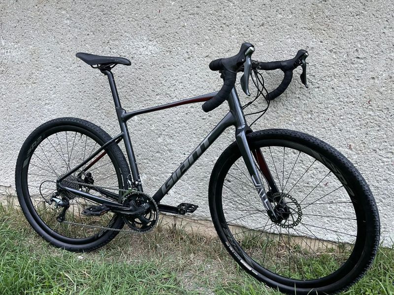Giant Revolt 1 L