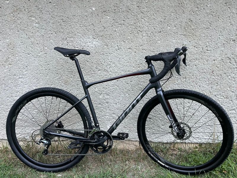 Giant Revolt 1 L