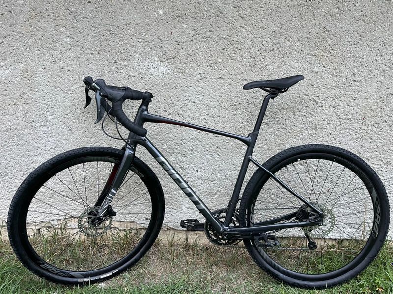 Giant Revolt 1 L
