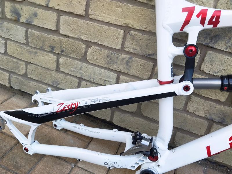 Lapierre Zesty 714 + Fox RP 23 
