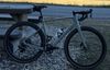 Van Rysel / Riverside GCR – karbonový gravel / endurance road, SRAM Rival AXS + powermeter, Zipp 303