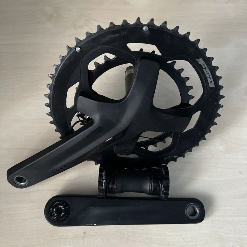 Shimano Claris 2x8 sada (kotoučové brzdy, kliky a střed)