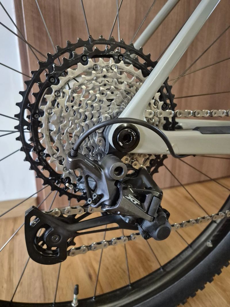 Canyon Exceed CF7 - karbon kola